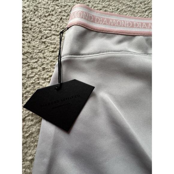 Diamond 24 KARAT Gray With Pink ATHLETIC SHORT Women’s Size X-Large New NWTs - Picture 6 of 12